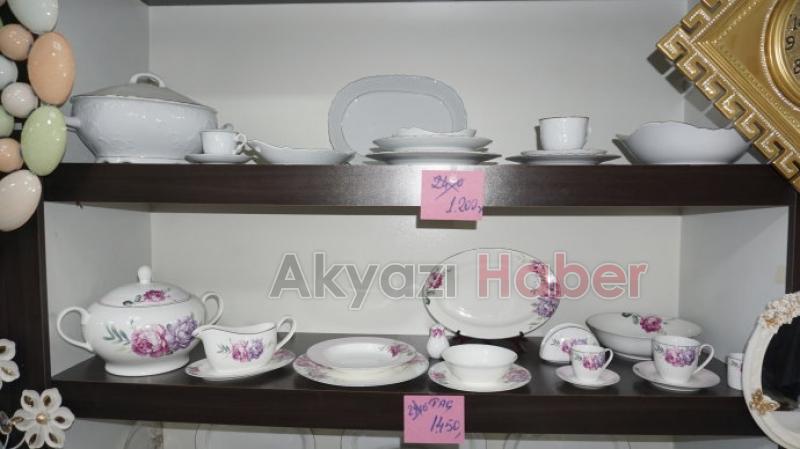 Zümrüt Züccaciyede Devam Ediyor