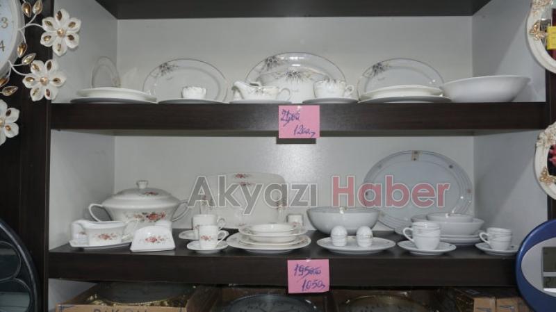 Zümrüt Züccaciyede Devam Ediyor