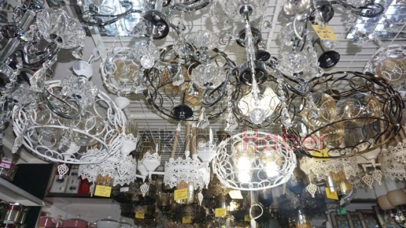 Zümrüt Züccaciyede Devam Ediyor