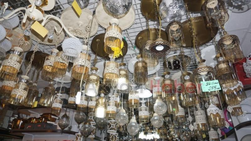 Zümrüt Züccaciyede Devam Ediyor