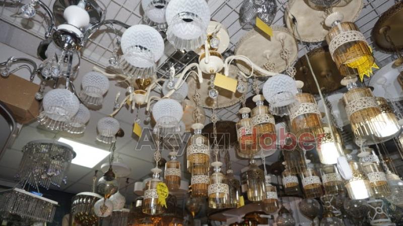 Zümrüt Züccaciyede Devam Ediyor