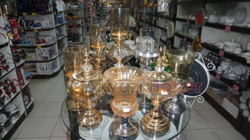 Zümrüt Züccaciyede Devam Ediyor