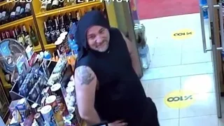 Gülerek sohbet ediyordu; Ölüm anı kamerada
