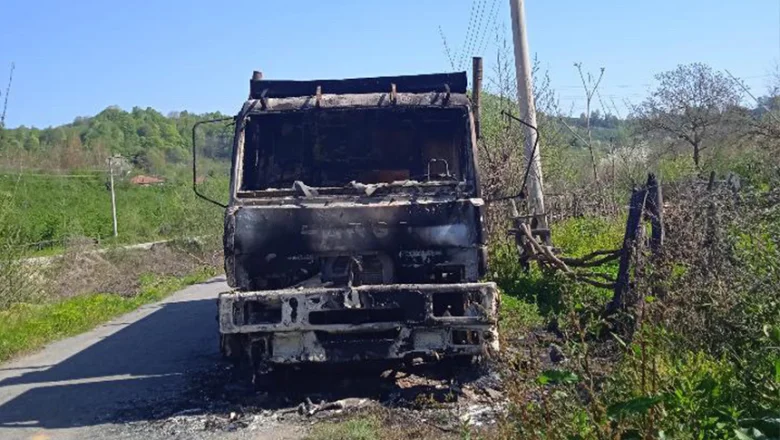 Hafriyat kamyonu yandı