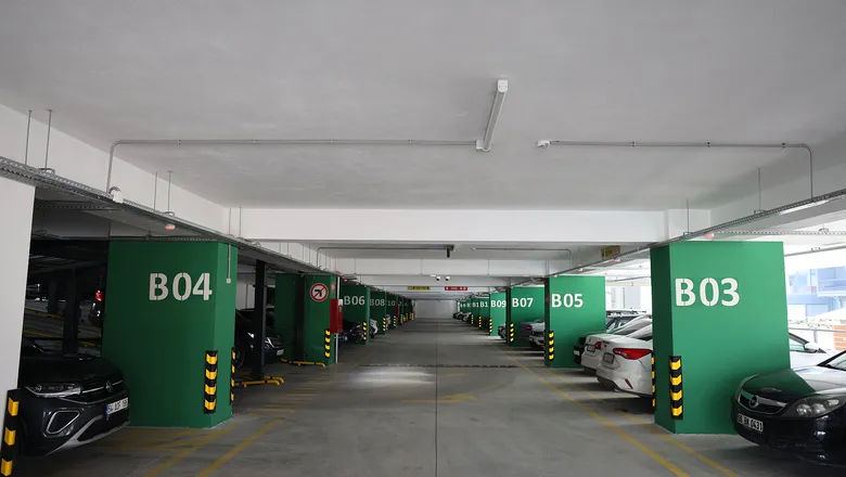 Hastaneler Kampüsü’ndeki kronik soruna Katlı Otopark çözümü