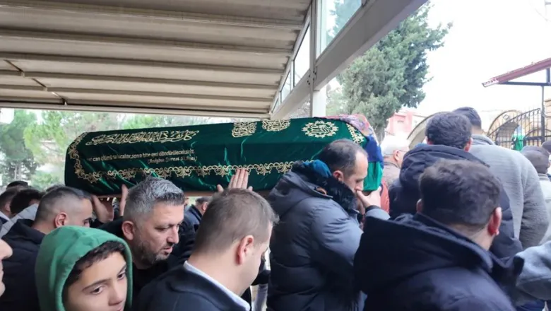 Havuza düşen küçük kız toprağa verildi