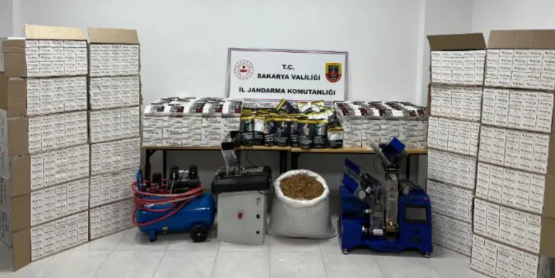 Hendek'te kaçakçılık operasyonu