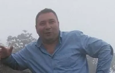 İki çocuk babası kalbine yenik düştü