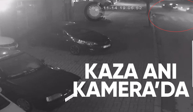İki otomobilin çarpıştığı kaza kamerada