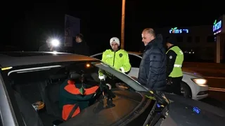 İl Emniyet Müdürü Saka, yılbaşı denetimlerini yerinde inceledi