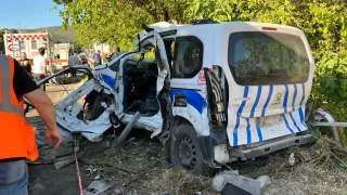 İzmir'de feci kaza: 1 polis şehit oldu, 2 kişi hayatını kaybetti