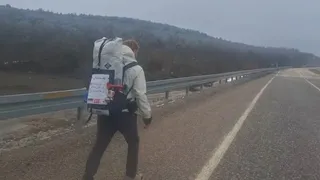 Japonya'ya ulaşmak için 6 aydır yürüyor