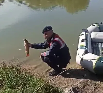 Kaçak balık avlayanlar yakalandı