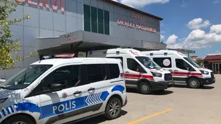 Kadın 3. kattan düştü