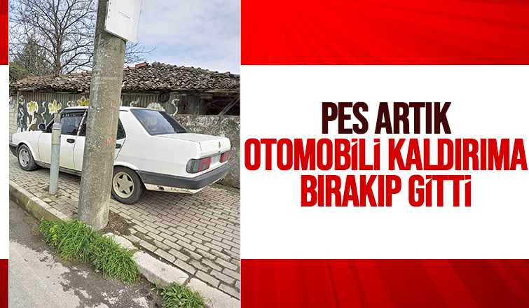 Kaldırıma bırakılan otomobil tepki çekti