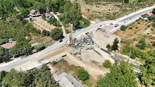 Karapürçek'in yeni köprüsünde son durum