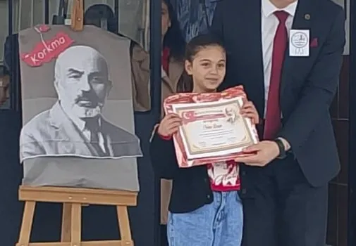 karapürçek'te İstiklal Marşı Okuma Yarışması