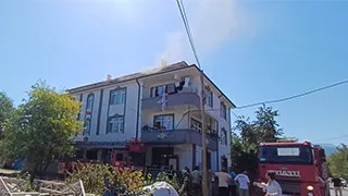 Karapürçek'te yangın