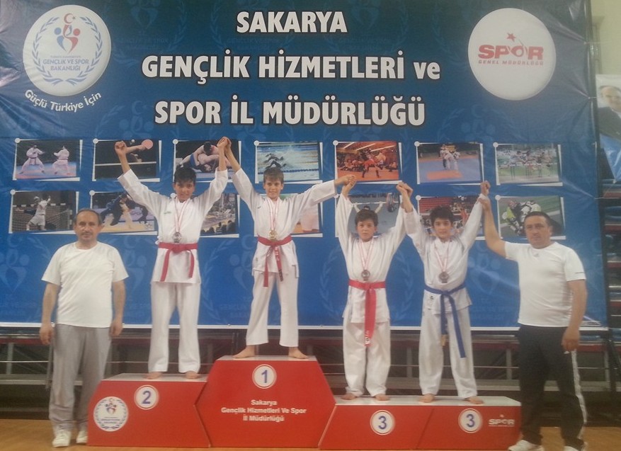 KARATECİLERDEN BOŞ YOK