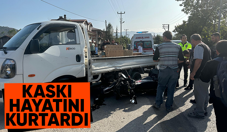 Kaskı sayesinde kazayı hafif yaralı atlattı