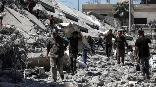 Katil İsrail kara harekatı başlattı. Gazzeliler soykırımdan kaçıyor