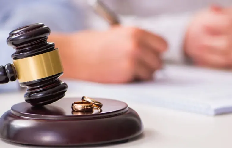 Kayıp Koca 13 Yıldır Aranıyor: 5 Çocuk Annesi Boşanma İstiyor