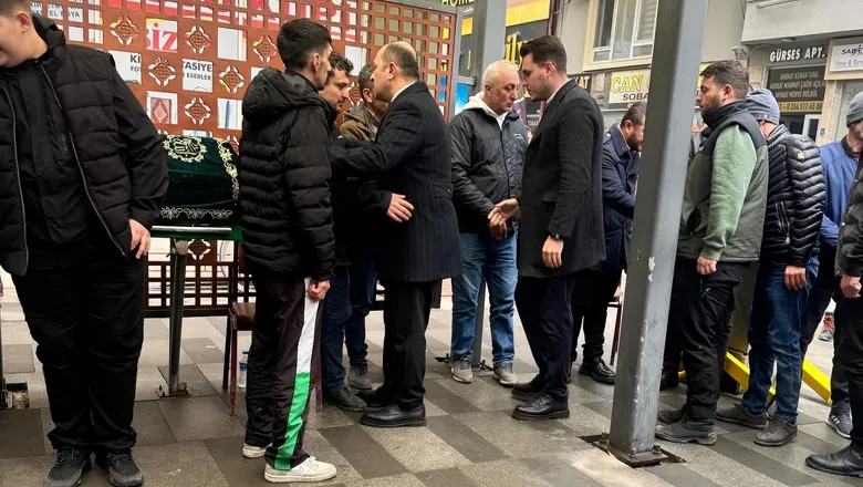 Kaza kurbanı gence acı veda