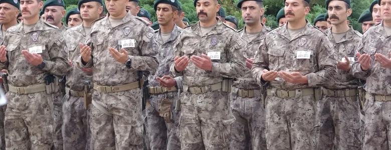 Kazada şehit olan polisin cenazesi Akyazı'ya gönderildi