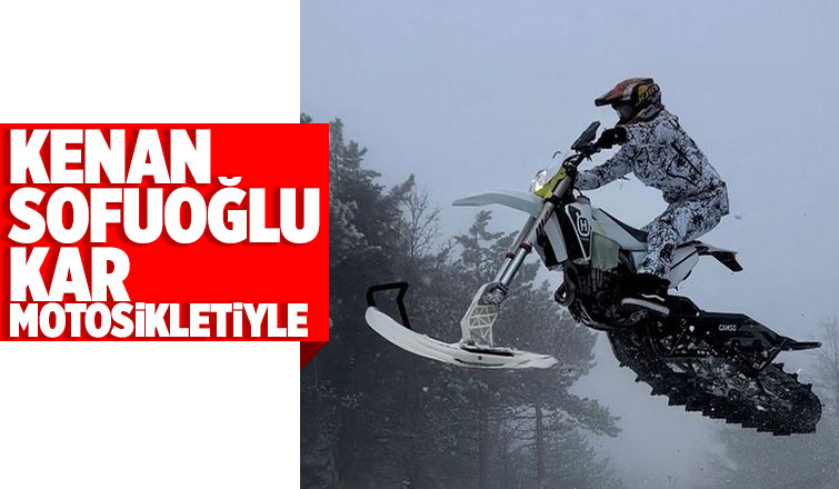 Kenan Sofuoğlu bu kez kar motosikleti kullandı 