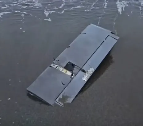 Kocaali sahilinde dron parçası bulundu