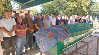 Lütfiye Güler Gözyaşlarıyla Son Yolculuğuna Uğurlandı.