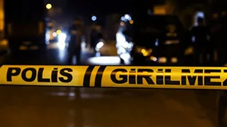 Mağazada kanlar içinde ölü bulundu
