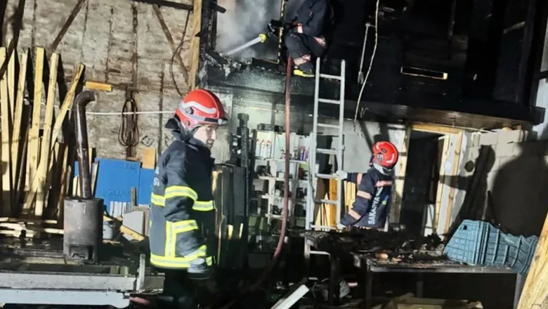 Marangoz atölyesinde yangın çıktı