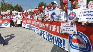 Memurlardan zam teklifine karşı eylem