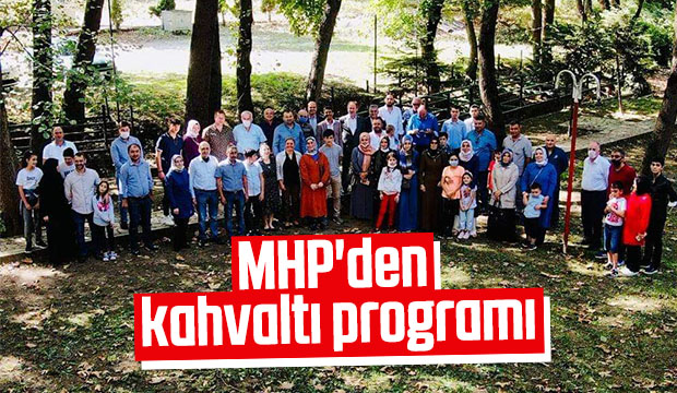 MHP'liler kahvaltıda bir araya geldi