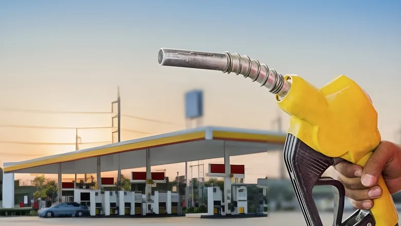 Motorinin ardından bir zamda benzine geliyor