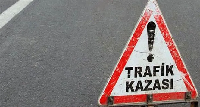 Motosikletli genç kazada öldü