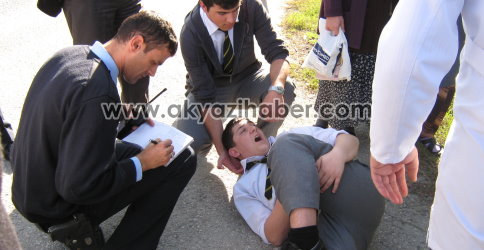 Motor Kazasında Ayağı Kırıldı