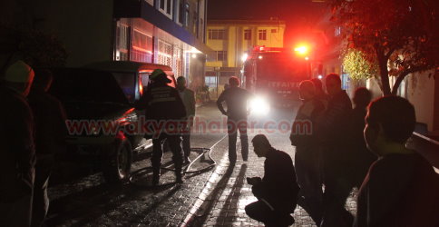 Park Halindeki Araç Alev Aldı