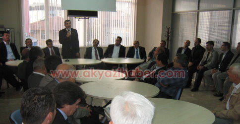 AK PARTİ’DE BAYRAMLAŞMA