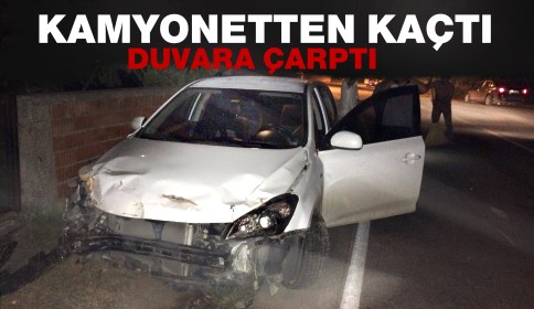 Kamyonetten Kaçtı Duvara Çarptı