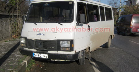 Minibüsün çarptığı çocuk yaralandı