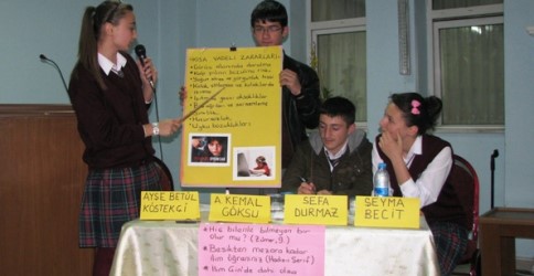 Münazara Yarışmasında Büyük Mücadele