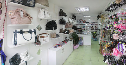 Ümran Eşarp ve Bijuteri Açıldı