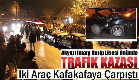 Otomobiller Kafa Kafaya Çarpıştı