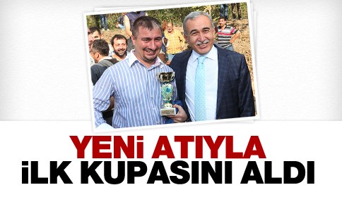 Yeni Atıyla İlk Kupasını Aldı