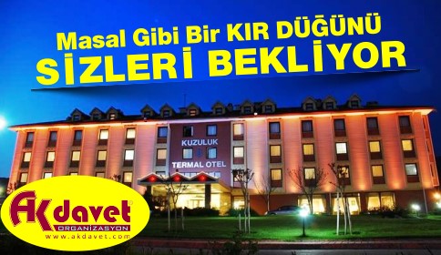 Masal Gibi Bir Kır Düğünü İçin