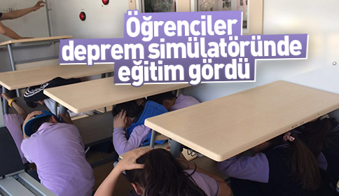 Öğrenciler Deprem Simülatöründe Eğitim Gördü