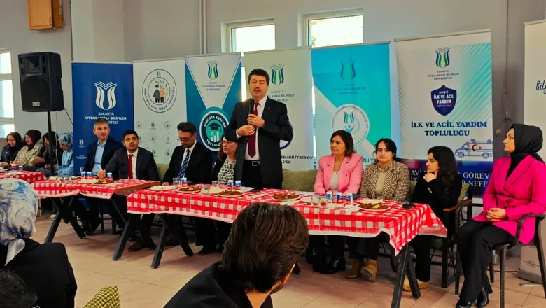 Öğrenciler Konuştu, Rektör Dinledi: Akyazı’da Önemli Buluşma