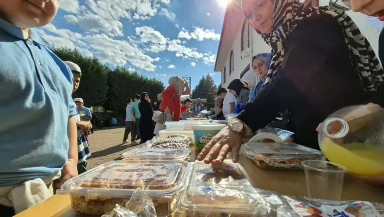 Öğrencilerden Gazze İçin Anlamlı Kermes